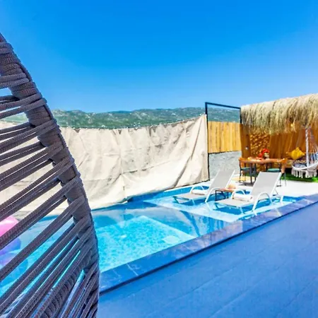 Saribelen Village Luxury Villa *